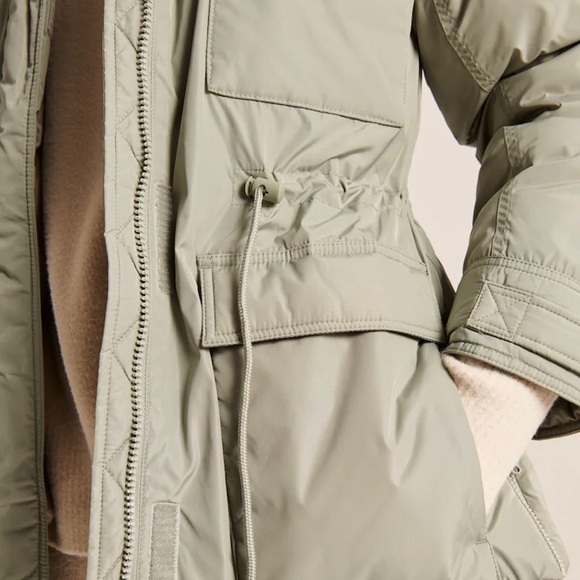 Abercrombie and Fitch Utility Parka - Picture 5 of 7